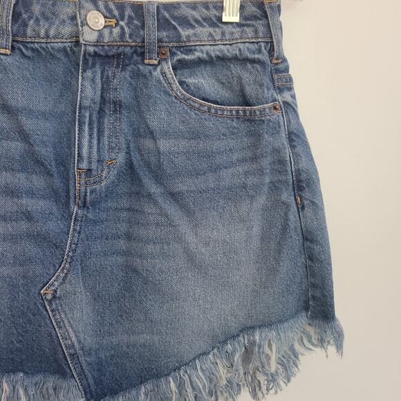 We The Free Bailey Denim Mini Skirt Frayed Raw Curved Hem Women 25 - Picture 5 of 12